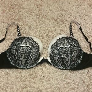 32 DDD (F) Victoria Secret pink black lace padded push-up bra👙